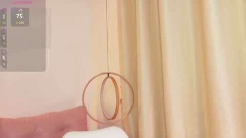 Snapshot of sally_azmani_ chatting on June 2026 12:35:01 PM Silvia online show from June 2026 12:35:01 PM