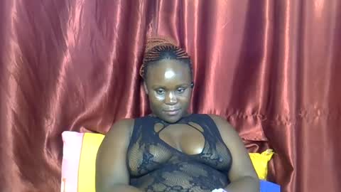 sally_bee1 online show from June 2026 10:18:01 AM