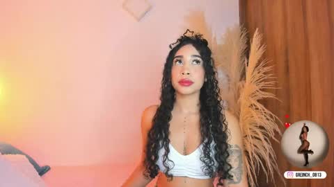 Snapshot of sally_rosses chatting on May 2026 12:33:01 PM sally rosses online show from May 2026 12:33:01 PM