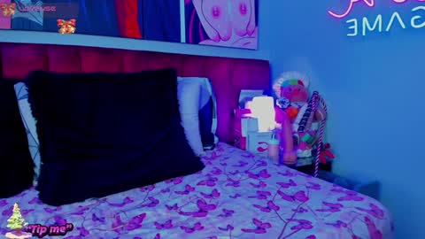 Snapshot of sallybrown_ chatting on December 2024 09:43:02 AM miss Sally online every night from 1am to 8am  Colombia time online show from December 2024 09:43:02 AM