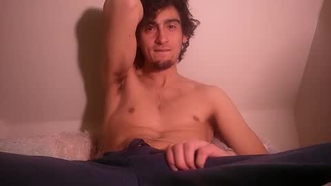 salmonman1305 online show from February 2025 07:35:01 AM