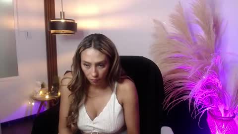 Snapshot of salome_drasin chatting on September 2025 01:43:01 AM salome_drasin online show from September 2025 01:43:01 AM
