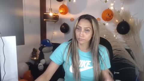 salome_drasin online show from November 2025 10:32:01 PM