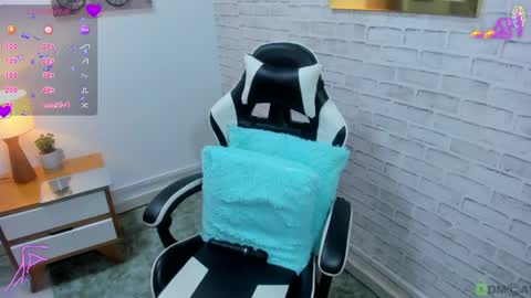 Snapshot of salome_rojas_ chatting on May 2026 09:21:01 PM Salome online show from May 2026 09:21:01 PM