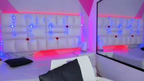 Salome Rose online show from January 2025 05:13:01 PM