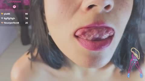 Salome  online show from November 2025 01:26:02 AM