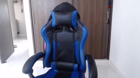 Snapshot of salome_sweet4_ chatting on September 2025 09:15:01 PM salome online show from September 2025 09:15:01 PM