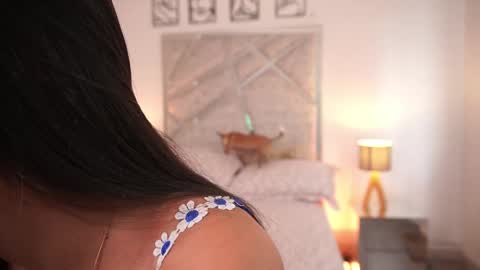 Snapshot of salomedyla chatting on January 2026 07:40:01 PM salomedyla online show from January 2026 07:40:01 PM