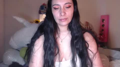 yenny online show from December 2024 07:32:01 AM