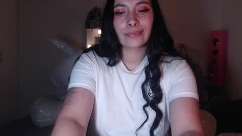 yenny online show from December 2024 07:56:02 AM