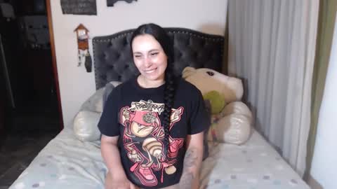 yenny online show from March 2026 03:34:02 AM