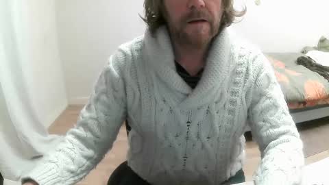 Snapshot of saltimbanquier chatting on February 2025 12:47:01 PM Saltimbanquier Salt ou Banquier online show from February 2025 12:47:01 PM