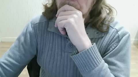 Saltimbanquier  Salt  ou  Banquier  online show from January 2026 09:30:02 PM