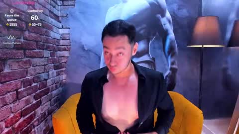 Salvatore online show from January 2025 04:41:01 PM