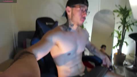 Salvatore online show from November 2025 12:21:01 AM