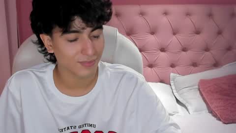 Snapshot of salvatore_monterey chatting on January 2025 11:29:01 PM salvatore online show from January 2025 11:29:01 PM