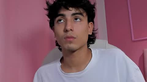 Snapshot of salvatore_monterey chatting on January 2025 09:26:02 PM salvatore online show from January 2025 09:26:02 PM