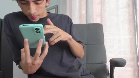 Snapshot of salvatore_monterey chatting on February 2025 02:54:01 PM salvatore online show from February 2025 02:54:01 PM