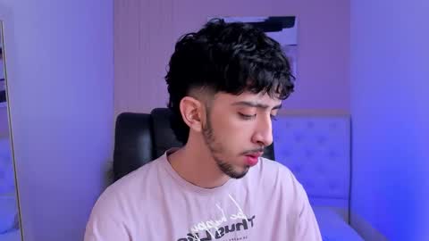 Snapshot of salvatore_monterey chatting on September 2025 08:45:01 PM salvatore online show from September 2025 08:45:01 PM