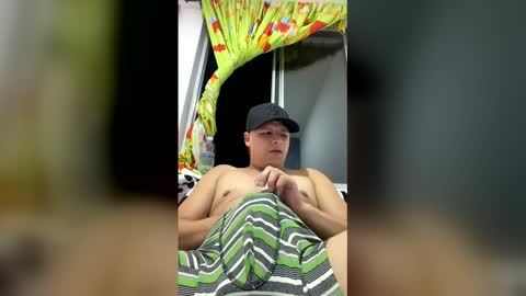 sam544469 online show from May 2026 01:47:02 AM