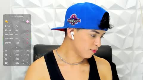 Sam online show from November 2025 02:39:02 PM