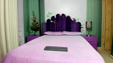 Snapshot of sam_naughty18 chatting on December 2024 11:12:02 AM sam_naughty18 online show from December 2024 11:12:02 AM
