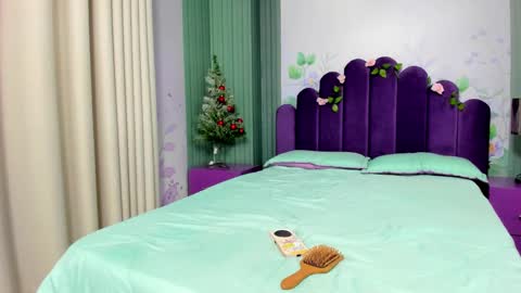 Snapshot of sam_naughty18 chatting on December 2024 10:34:01 AM sam_naughty18 online show from December 2024 10:34:01 AM