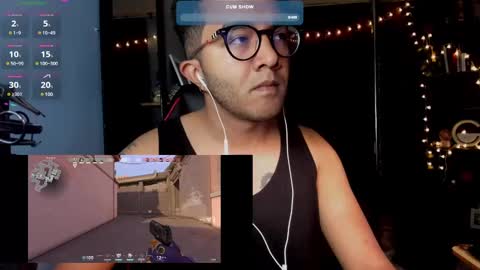 Snapshot of sam_thompson_z chatting on December 2024 01:37:01 AM SAMUEL THOMPSON online show from December 2024 01:37:01 AM
