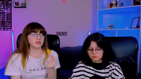 samanta_hotty online show from November 2025 08:41:02 PM