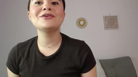 Snapshot of samanta_monroe4 chatting on October 2025 12:12:02 PM samanta online show from October 2025 12:12:02 PM