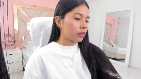 Snapshot of samantaa_shy chatting on October 2025 03:04:01 AM sam  online show from October 2025 03:04:01 AM