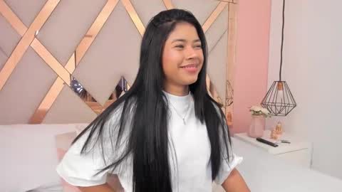 Snapshot of samantaa_shy chatting on October 2025 02:55:01 AM sam  online show from October 2025 02:55:01 AM
