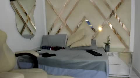 Snapshot of samantaht chatting on December 2024 02:27:02 PM samantaht online show from December 2024 02:27:02 PM