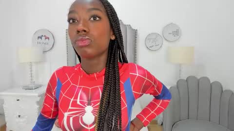 Samanta online show from November 2025 07:41:02 PM