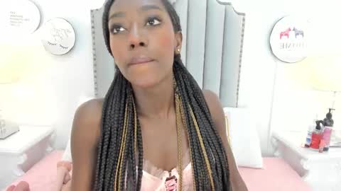 Snapshot of samantamarquez chatting on December 2025 08:17:01 PM Samanta online show from December 2025 08:17:01 PM