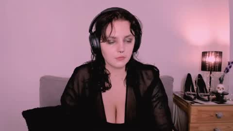 samantaunforgettable online show from July 2026 08:18:02 AM
