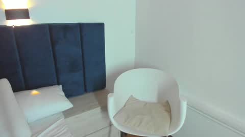 Samantha  online show from February 2025 04:22:01 PM