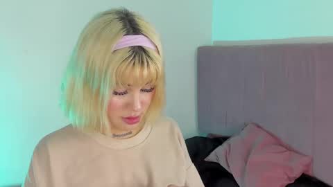 samantha_browwnn online show from November 2025 05:53:02 AM