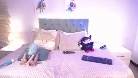 Samantha online show from December 2025 08:08:02 AM