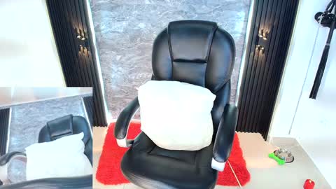 Samantha online show from January 2025 01:56:02 PM