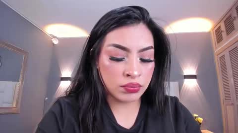  Samanthaa online show from November 2025 12:04:02 PM