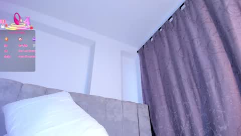 V A  N E S S A  online show from March 2025 10:43:02 PM