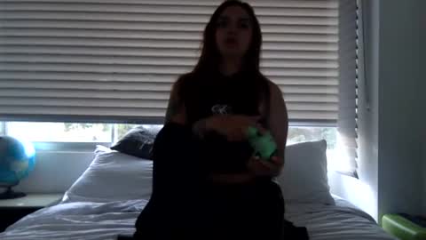 samanthahez online show from July 2026 10:34:01 PM