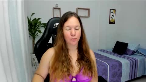 Samantha samy online show from February 2025 11:11:01 PM