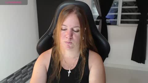 Snapshot of samanthaleon chatting on July 2026 04:38:02 AM Samantha samy online show from July 2026 04:38:02 AM