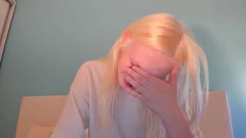 Samantha online show from December 2025 09:31:02 PM