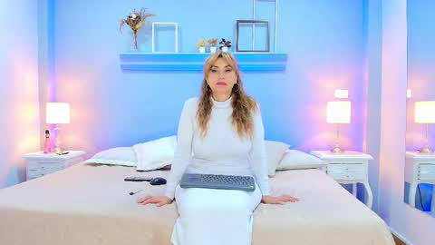 Samanta online show from February 2025 01:31:01 AM