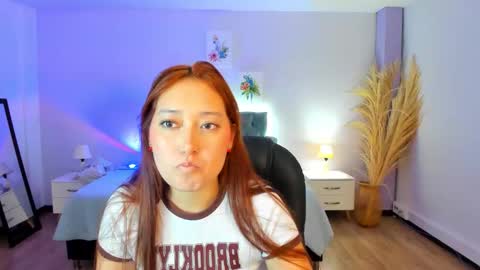Snapshot of samara_hilton_2 chatting on September 2025 08:12:02 PM samara_hilton_2 online show from September 2025 08:12:02 PM