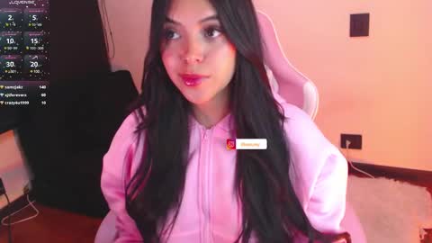 Snapshot of samara_lam chatting on December 2024 05:18:01 AM Sammy online show from December 2024 05:18:01 AM