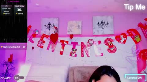 -- -- online show from February 2025 05:50:01 PM